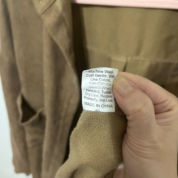 Shein Corduroy Shacket Button Down Shirt Brown Small - Picture 8 of 8